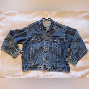 Levi’s denim trucker jacket